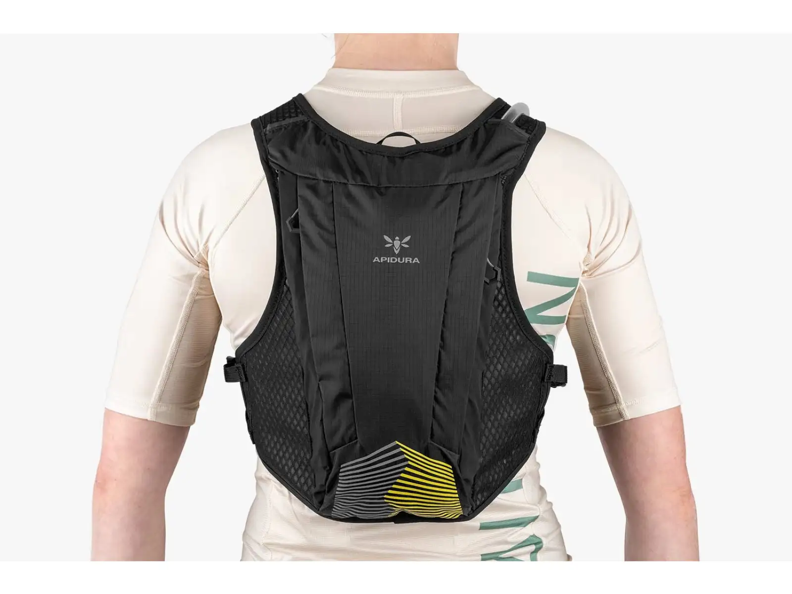 Apidura Racing Hydration cyklistická vesta 2 l čierna