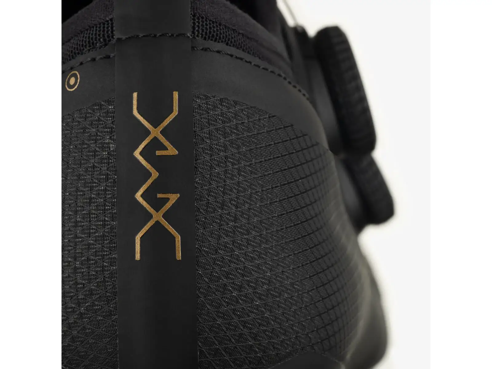 Fizik Vento Vega Carbon cestné tretierky Coal Black/Black