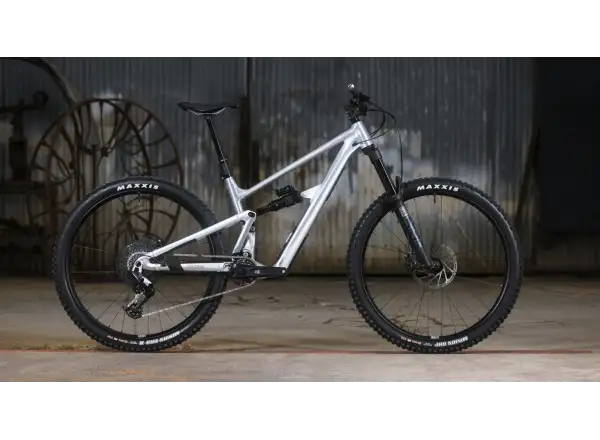 Ibis Ripmo AF Deore horský bicykel Metal