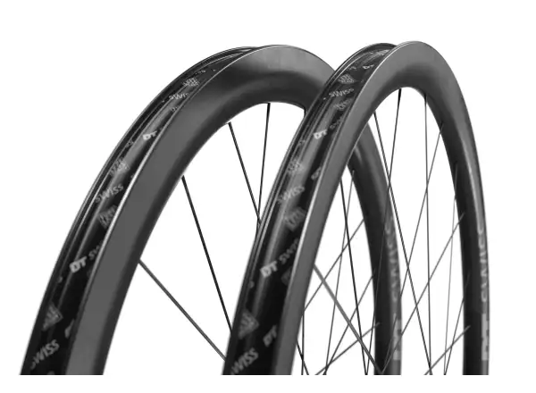 DT Swiss ERC 1400 Dicut 45 mm karbón 700C CL 12/142 zadné koleso - Nebalené