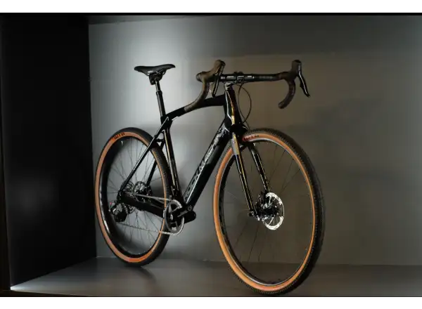 Rock Machine Gravelride CRB 900 AXS gravel bicykel