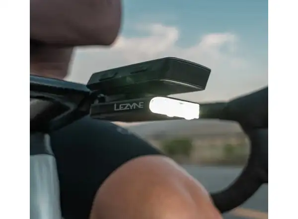 Lezyne Road Drive 500 predné svetlo