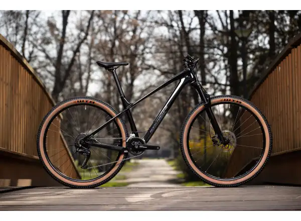Rock Machine Blizz Cr 20 horský bicykel Gloss Basalt Black