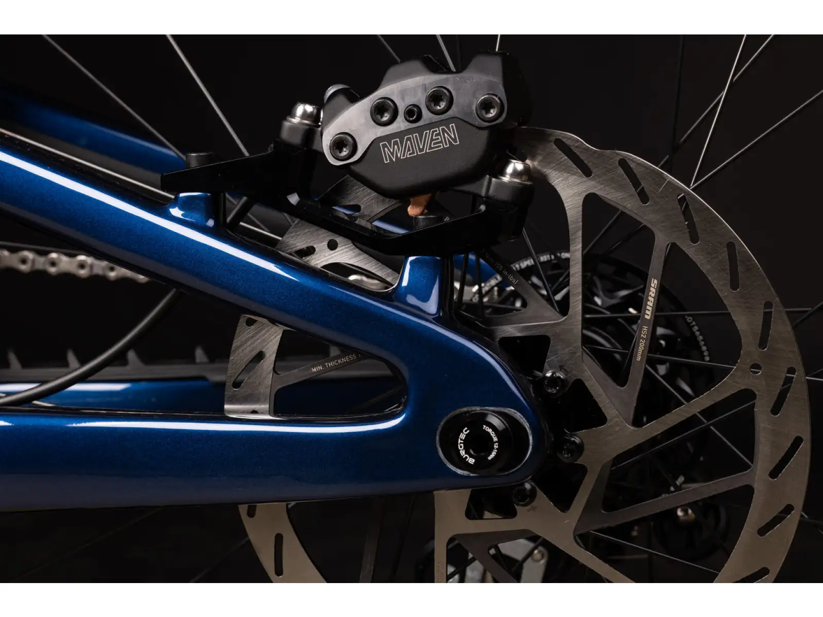 Santa Cruz V10 8 CC MX 27 DH S zjazdový bicykel Gloss Liquid Blue