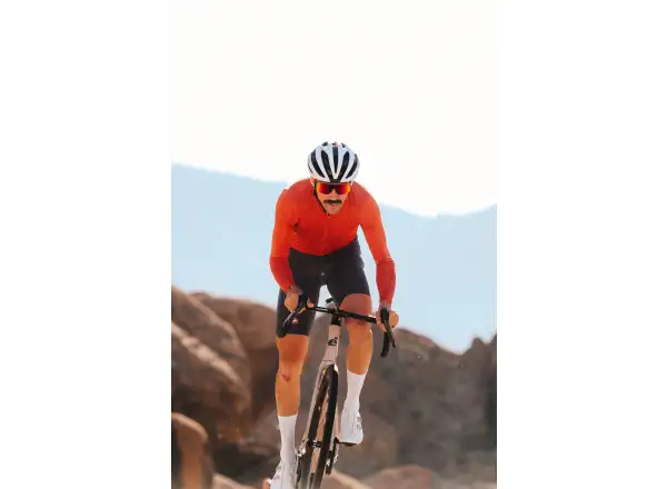 Cervélo Caledonia-5 SRAM Rival AXS Sandstone 56