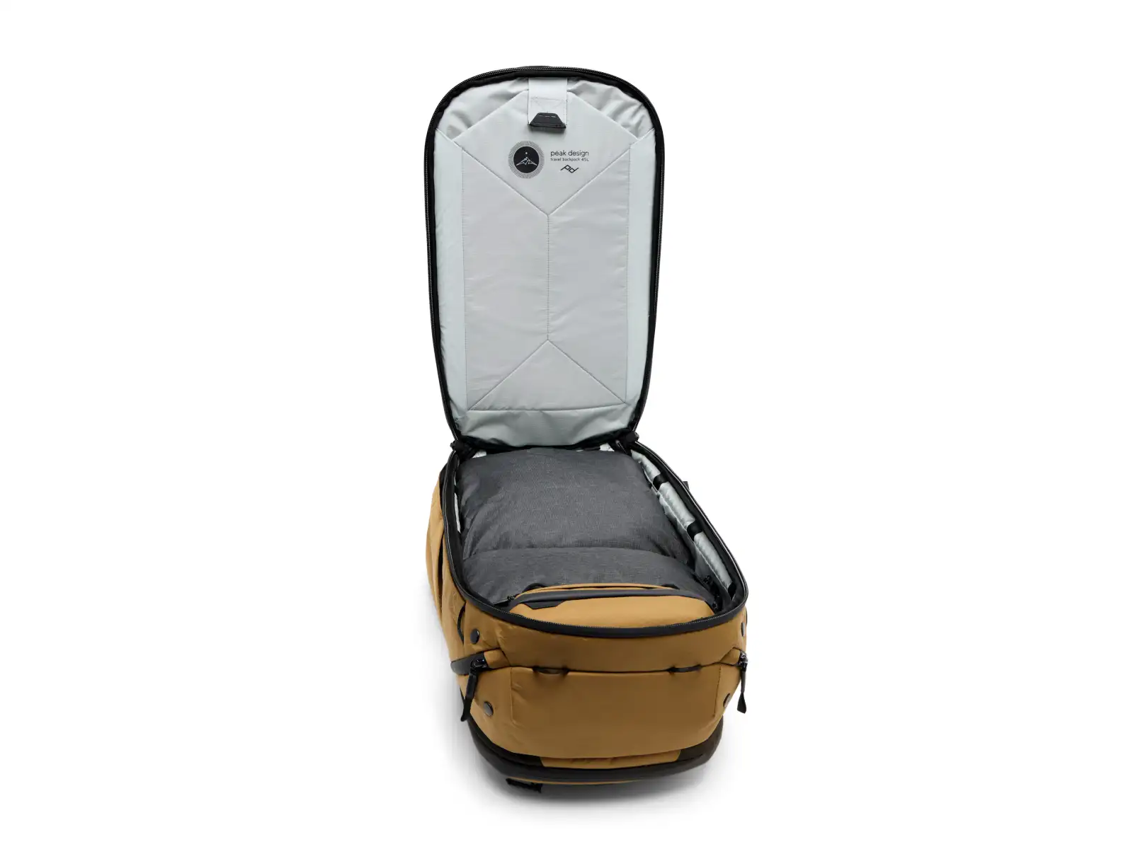 Peak Design Travel Backpack 45 l batoh Coyote