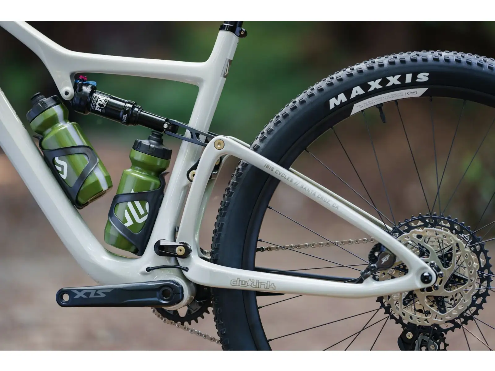 Ibis Exie V2 GX 29" horský bicykel bone