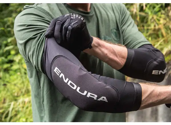 Endura SingleTrack Lite II chrániče lakťov black