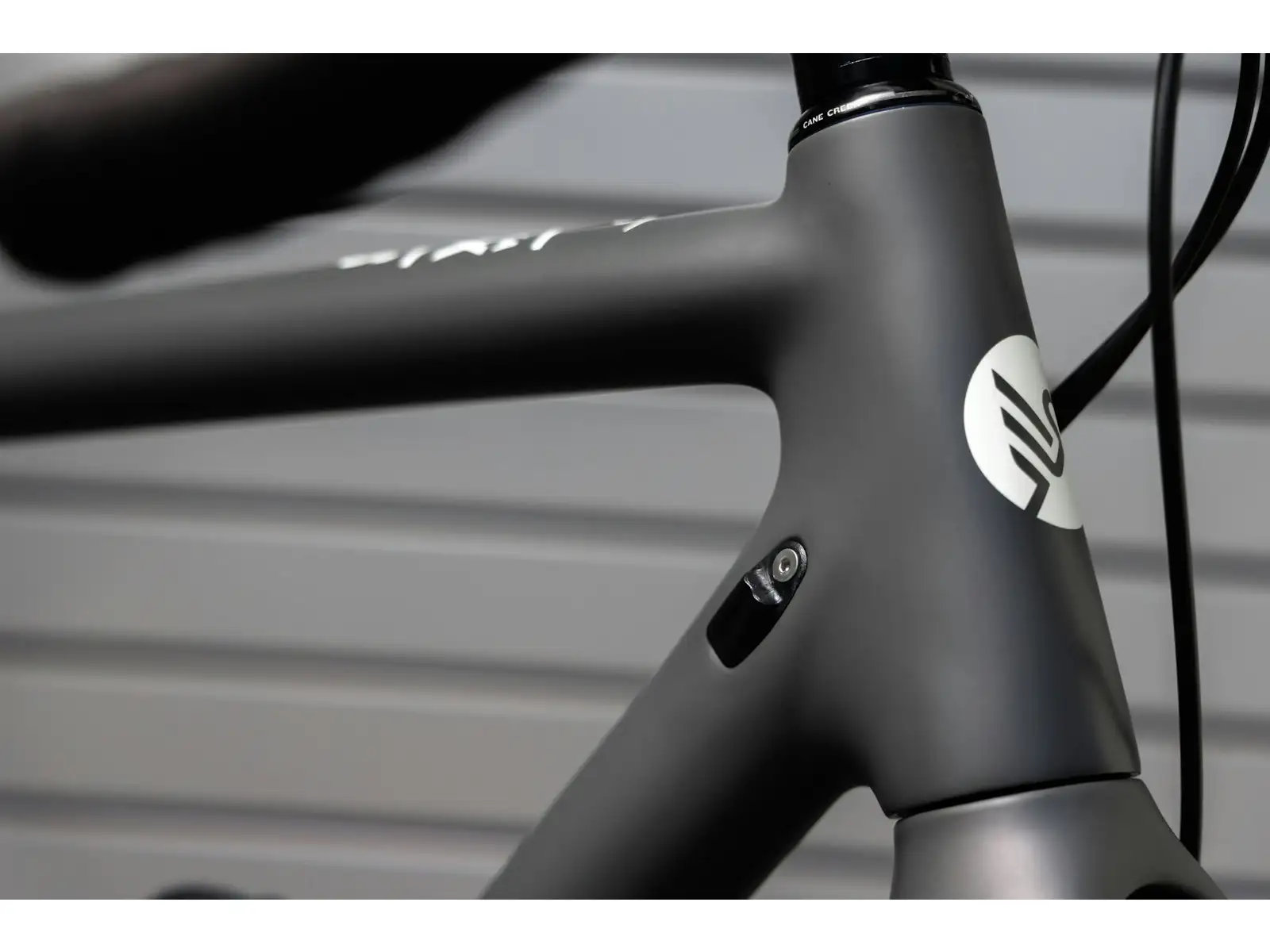 Ibis Hakka Mx Rival gravel bicykel Slate