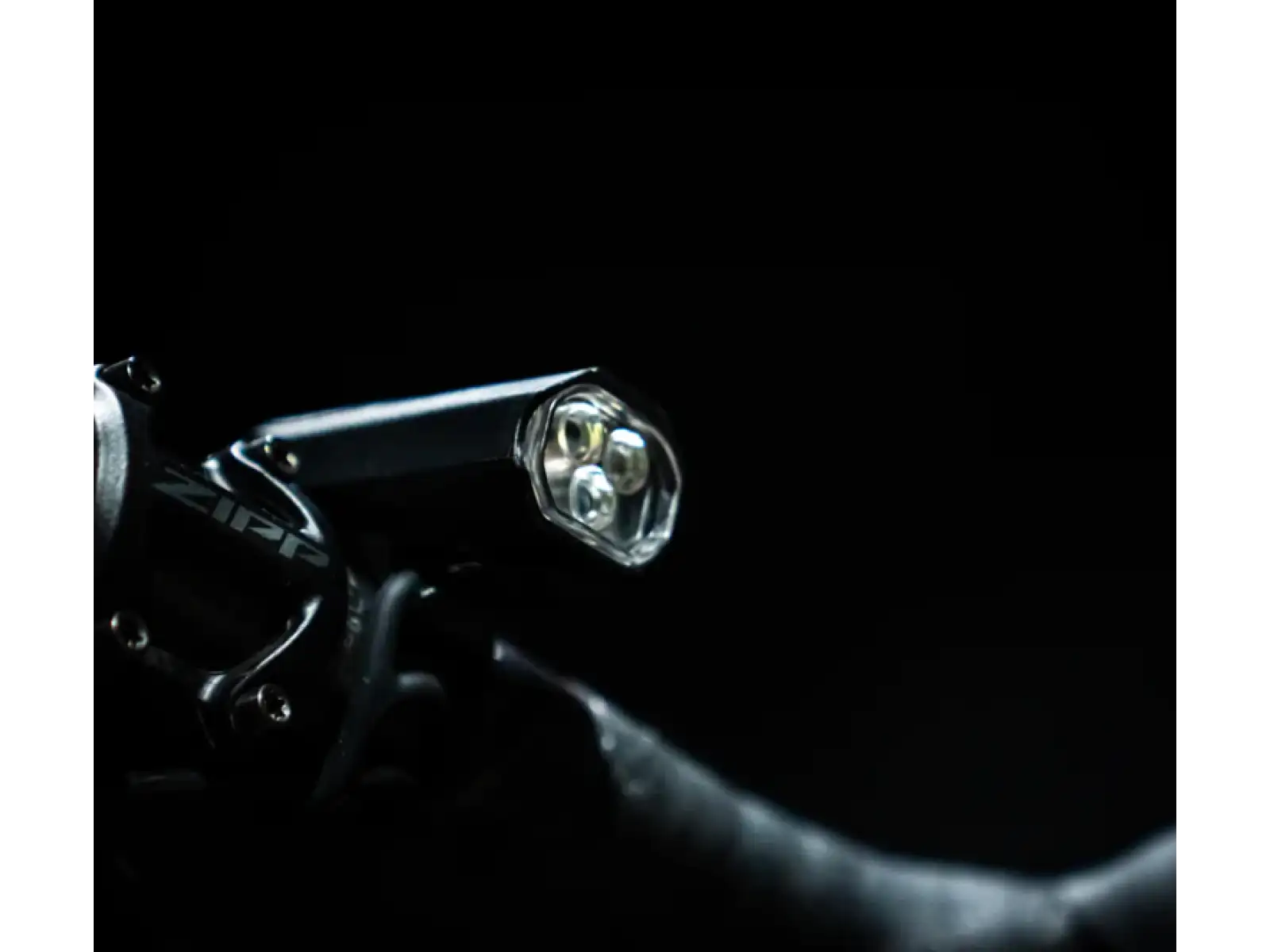 Lezyne KTV Drive Pro 300+ Front predné svetlo Black