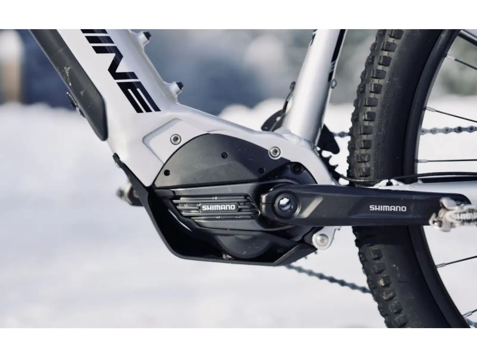 Horský bicykel Rock Machine Blizz e60-29 Gloss Silver/Black