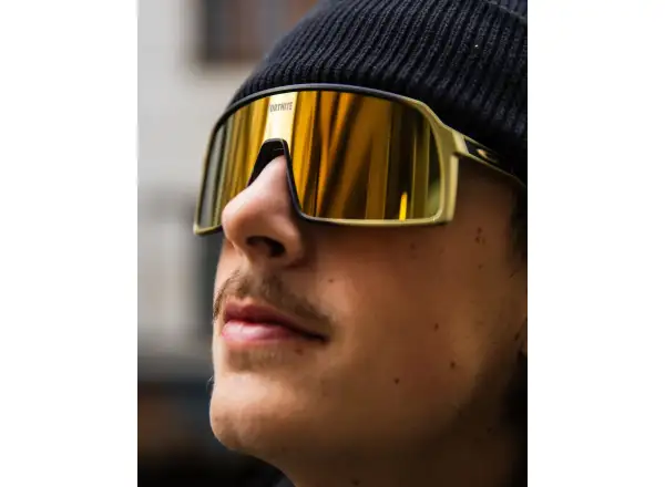 Slnečné okuliare Oakley Sutro (Fortnite Midas/Prizm 24k)