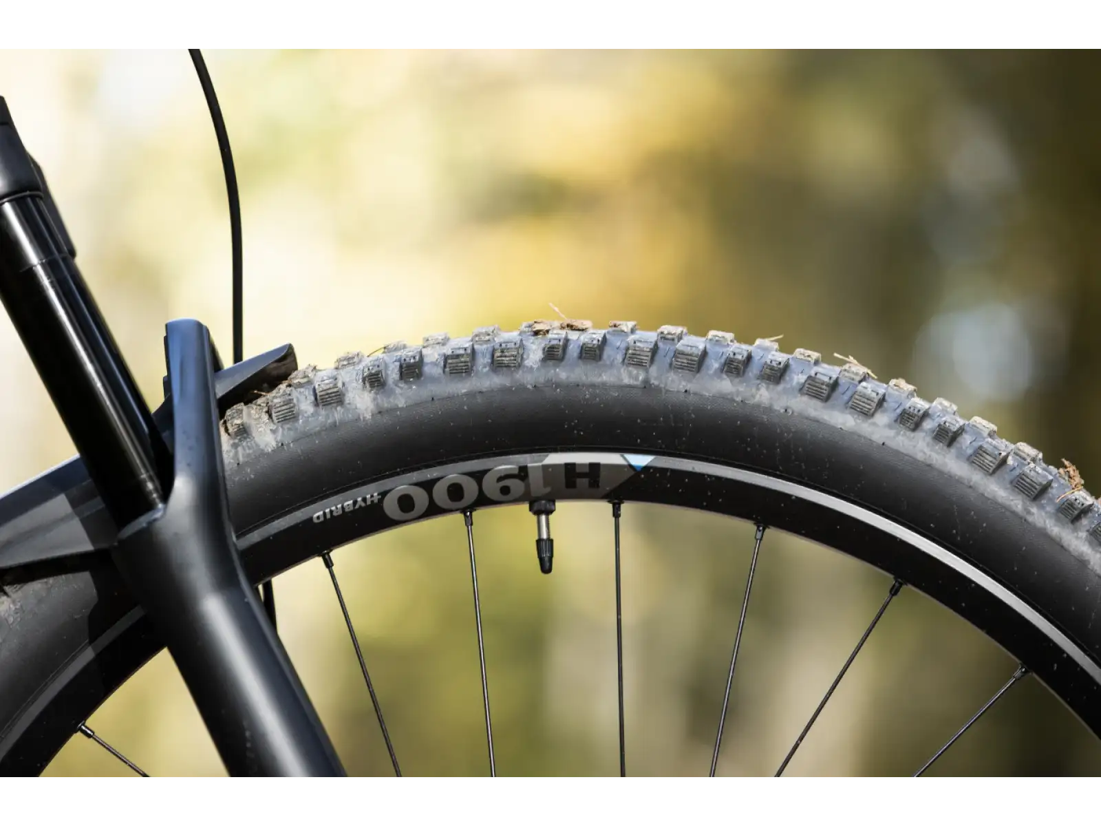 Celoodpružený elektrobicykel Superior eXF 9049 B Gloss Olive Mettalic/Black