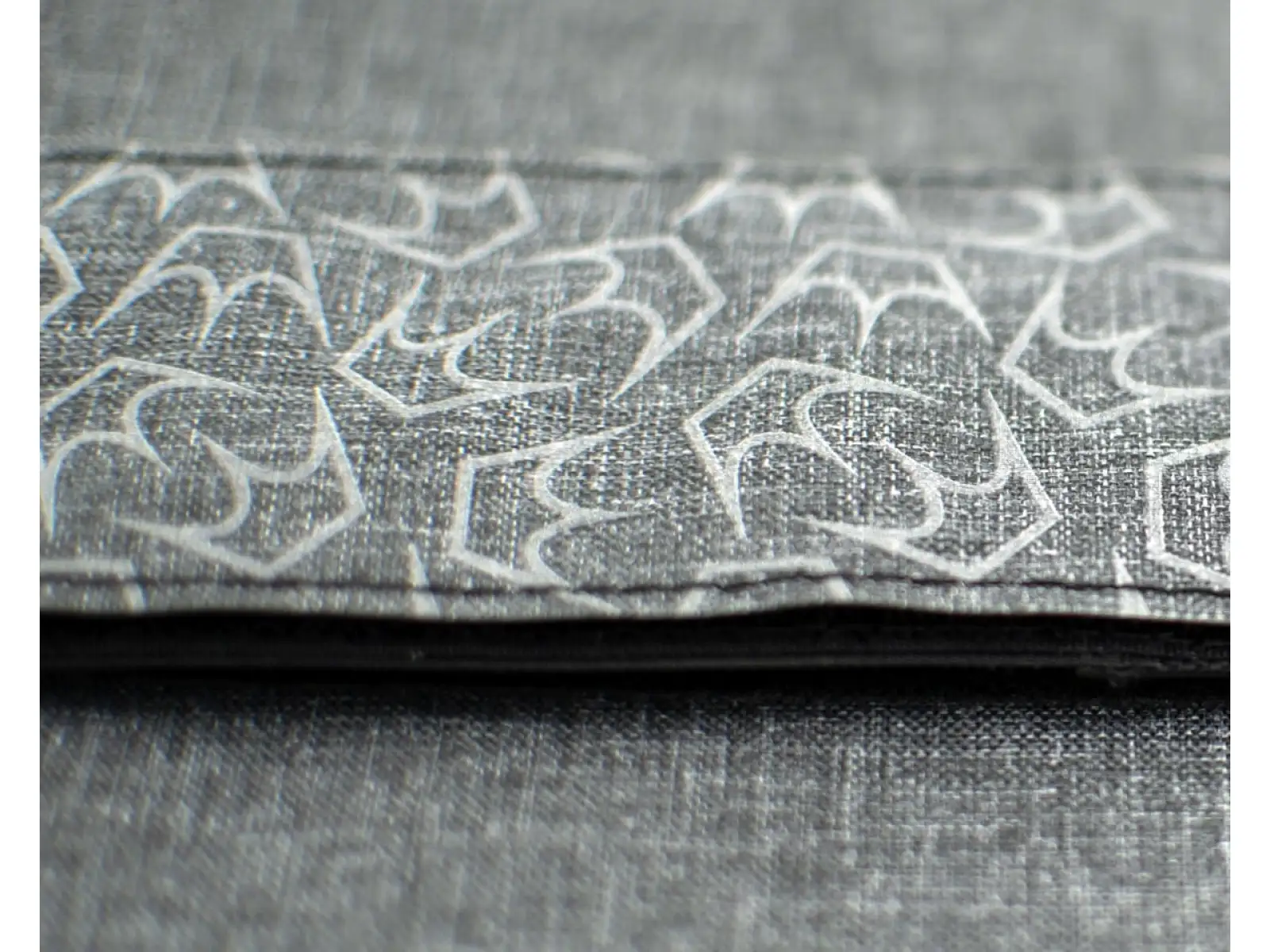 Peatys Holdfast trail tool wrap páska na rám slate grey