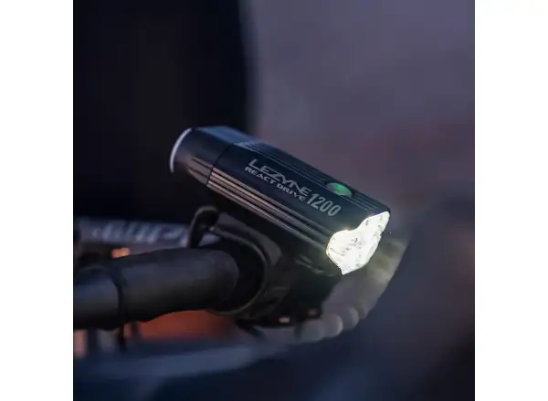 Lezyne React Drive Front predné svetlo Matte Black