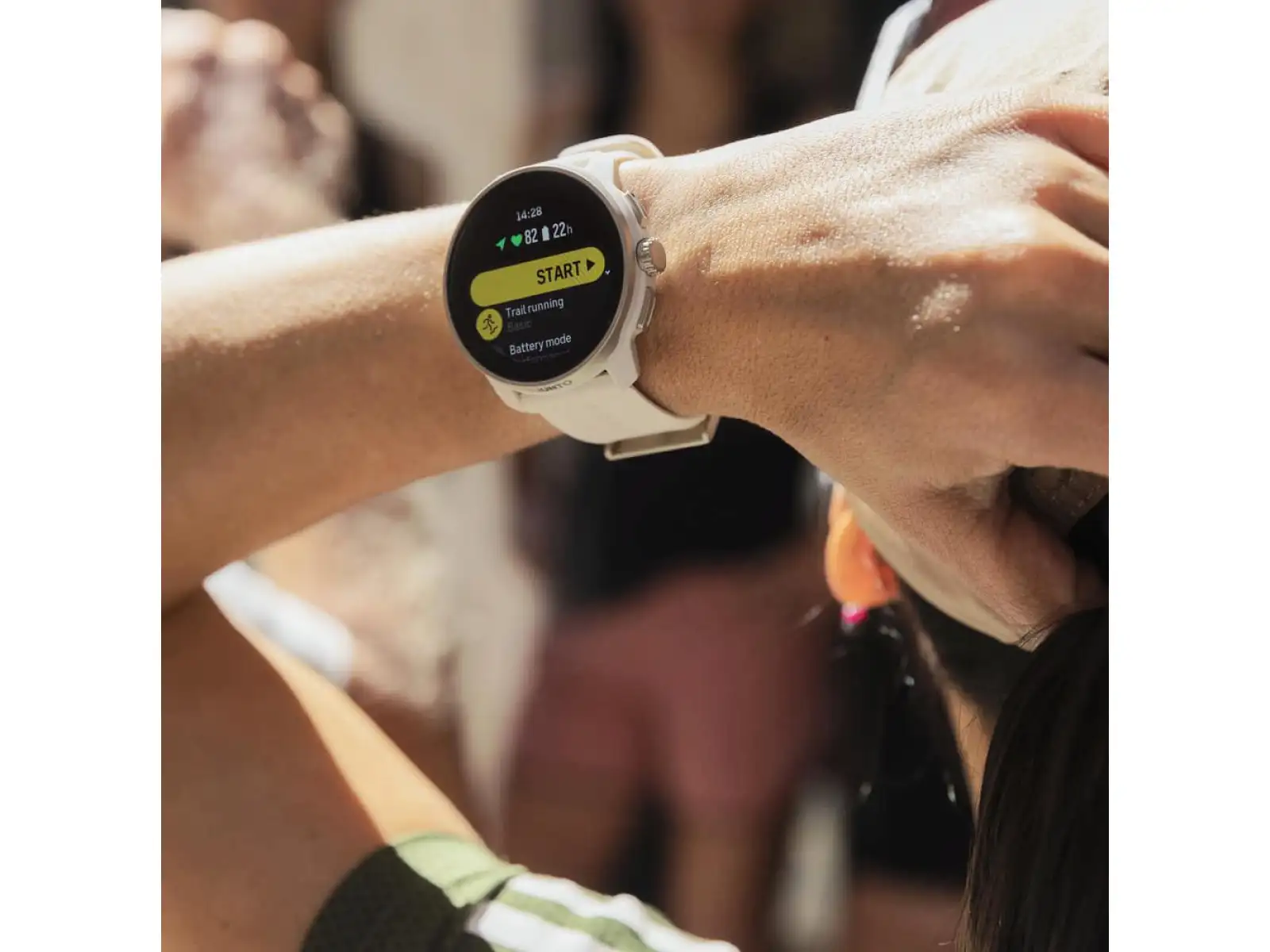 Suunto Race S chytré hodinky Powder Gray