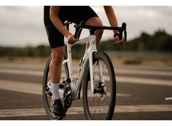 Isaac Meson DuraAce Di2 cestný bicykel Mineral White