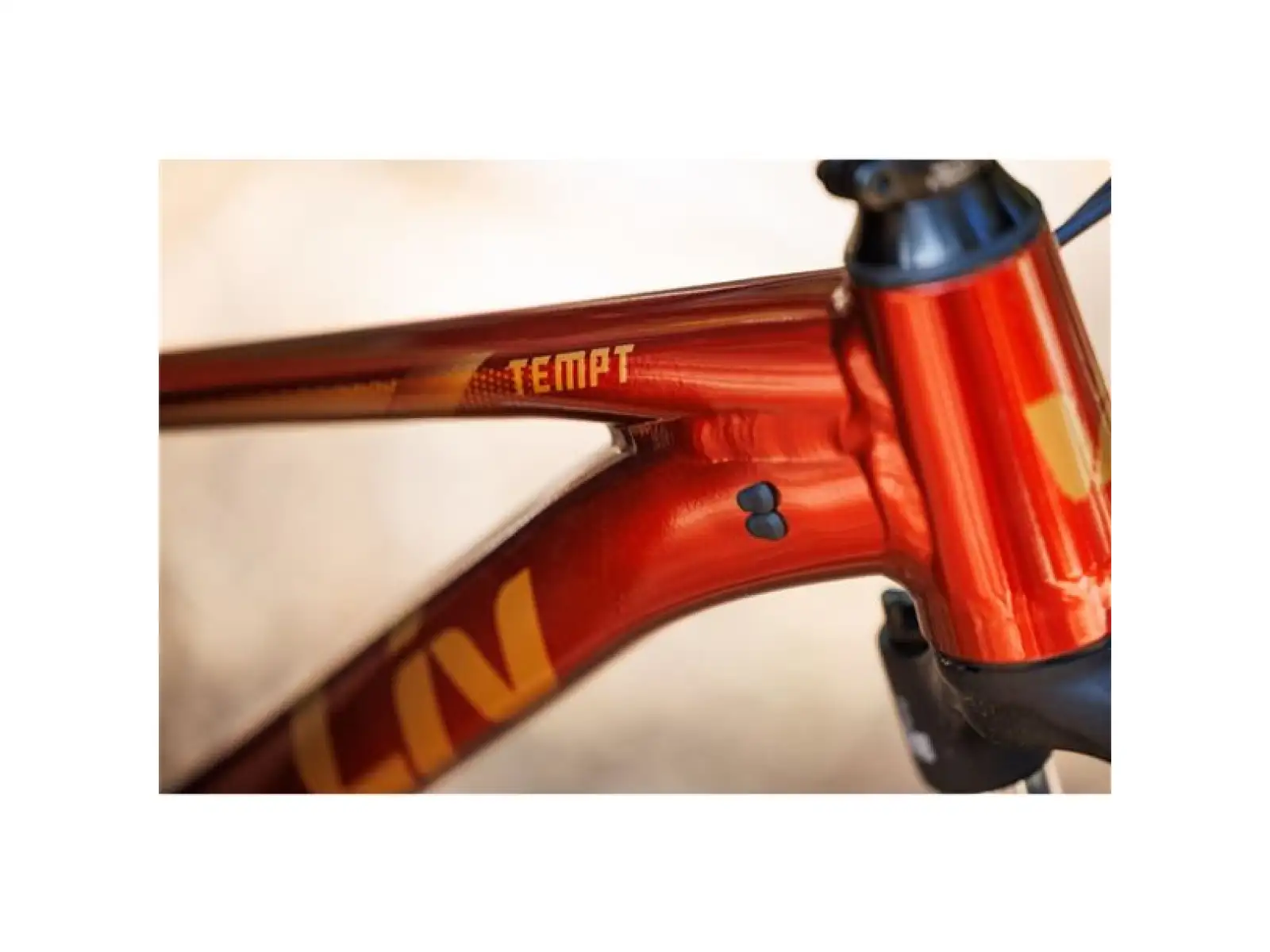 Giant Tempt 2 XS horský bicykel Mars Dust