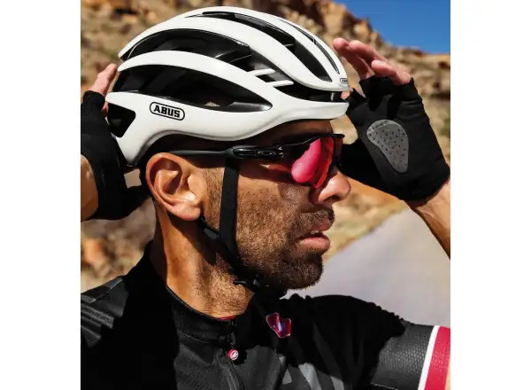 Abus AirBreaker cestná prilba Polar White Shiny
