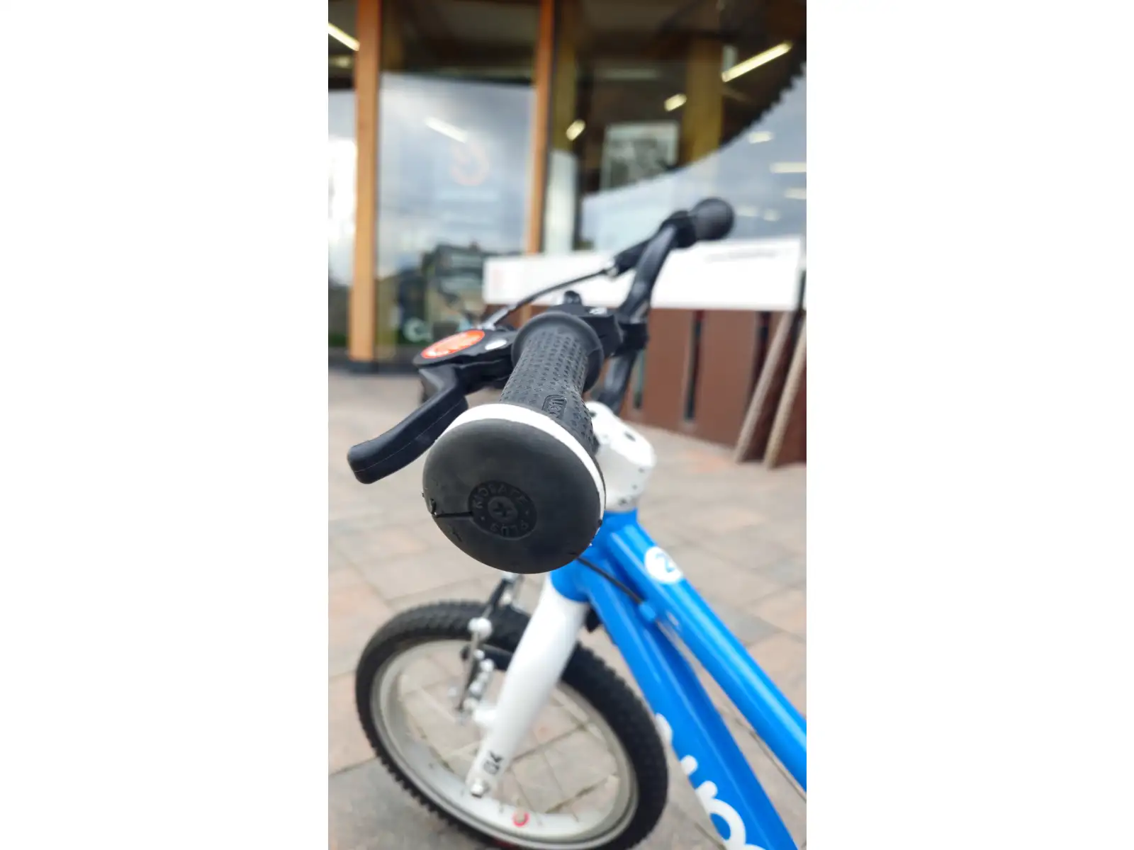 Woom 2 Blue 14 detský bicykel BAZÁR