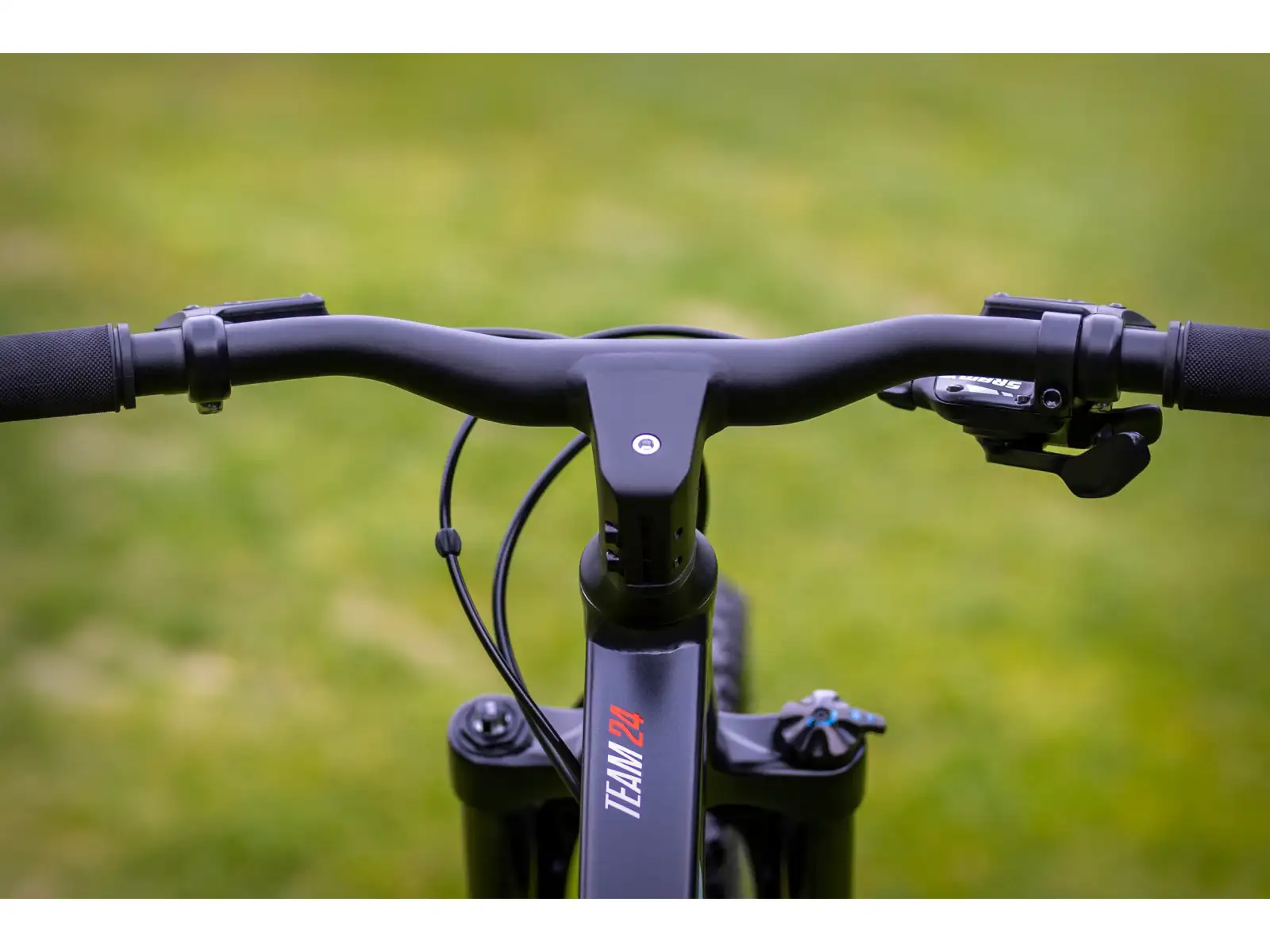 Superior Team 24 detský horský bicykel Matte Black