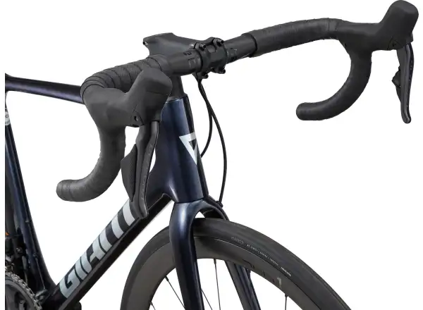 Cestný bicykel Giant TCR Advanced 0 Disc Pro Compat
