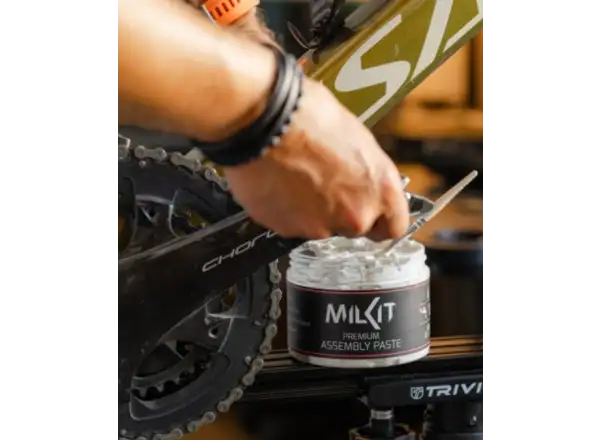 milKit Premium Assembly Paste pasta 50 ml