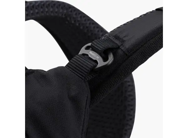 Batoh Evoc Explorer Pro 30 l čierny