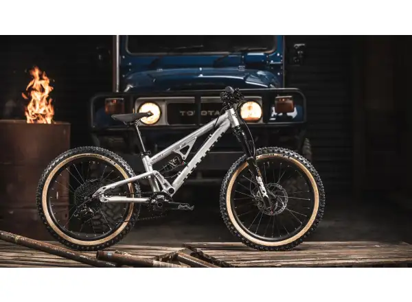 Early Rider Hellion X20 detský bicykel Raw