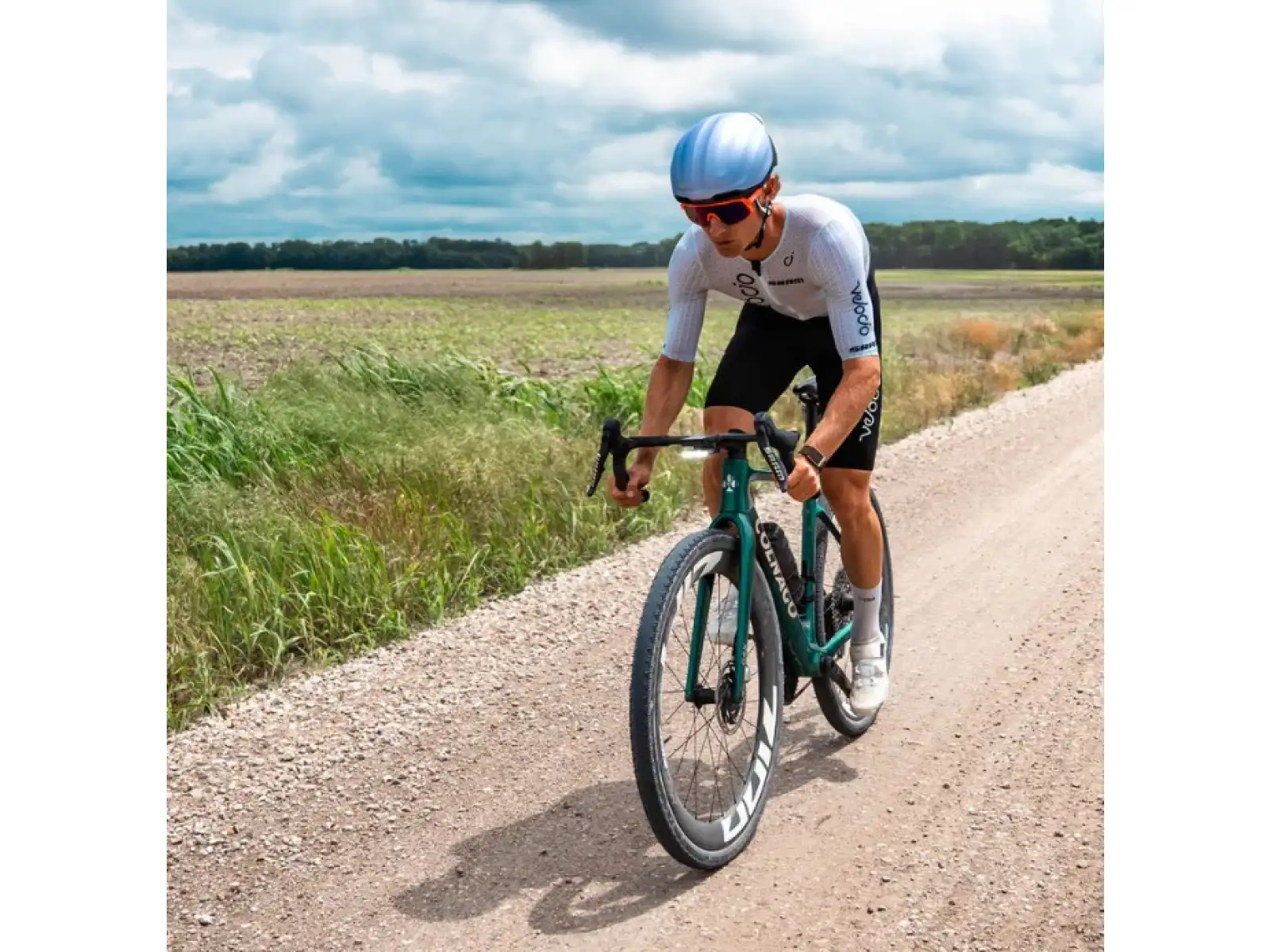 Lezyne Road Drive 500 predné svetlo