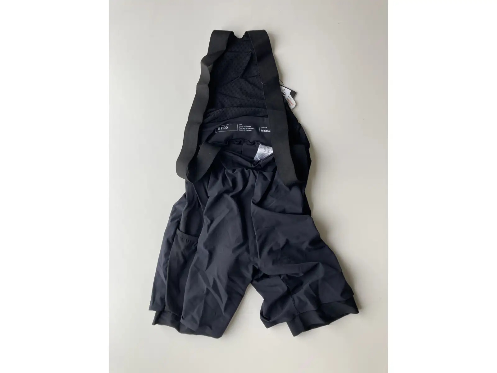 Fox Flexair Ascent pánske krátke nohavice s trakom a vložkou Black