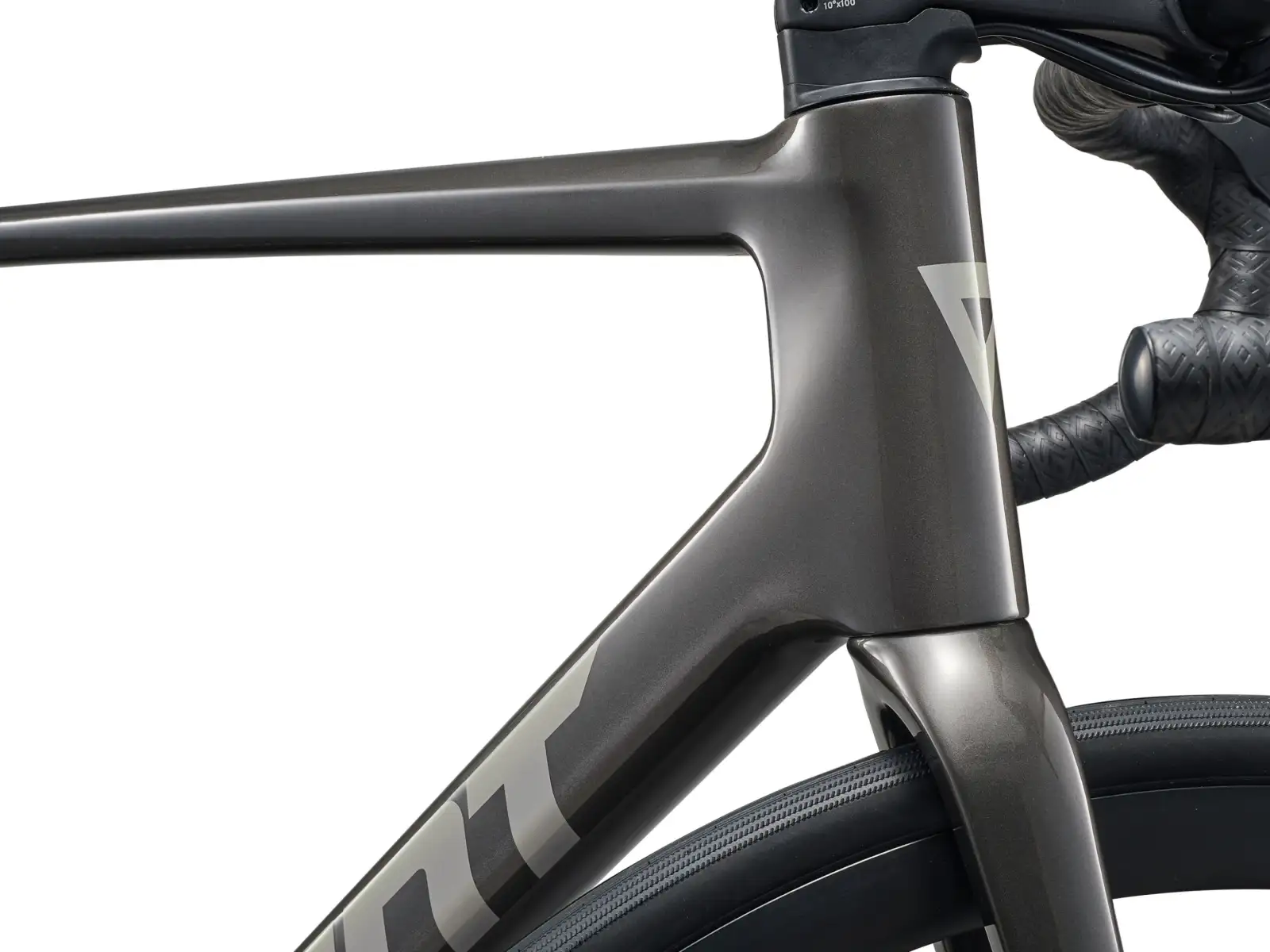Giant TCR Advanced 2 KOM cestný bicykel Stealth Chrome