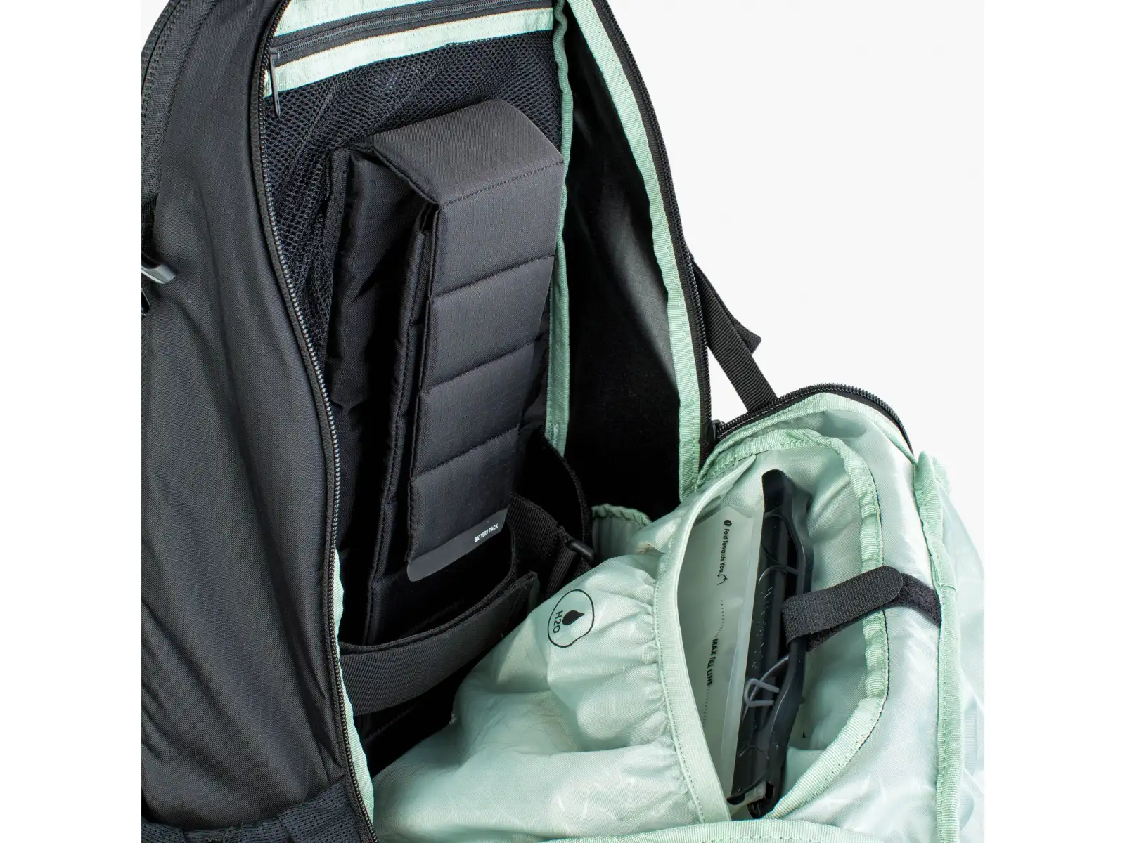 Evoc FR Trail E-ride batoh 20 l black