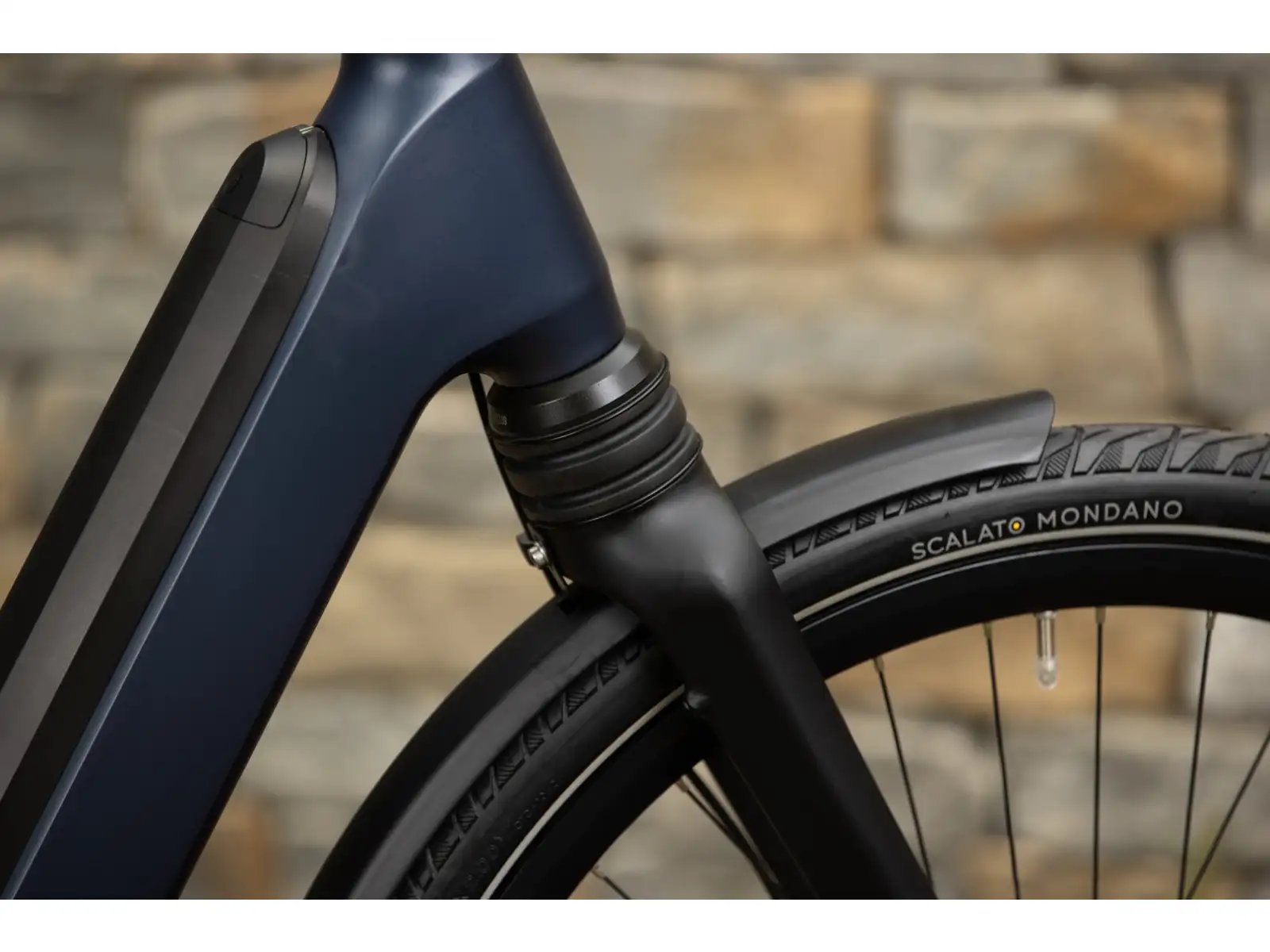 Superior eWAY 6.1 mestský elektrobicykel Matte Dark Blue