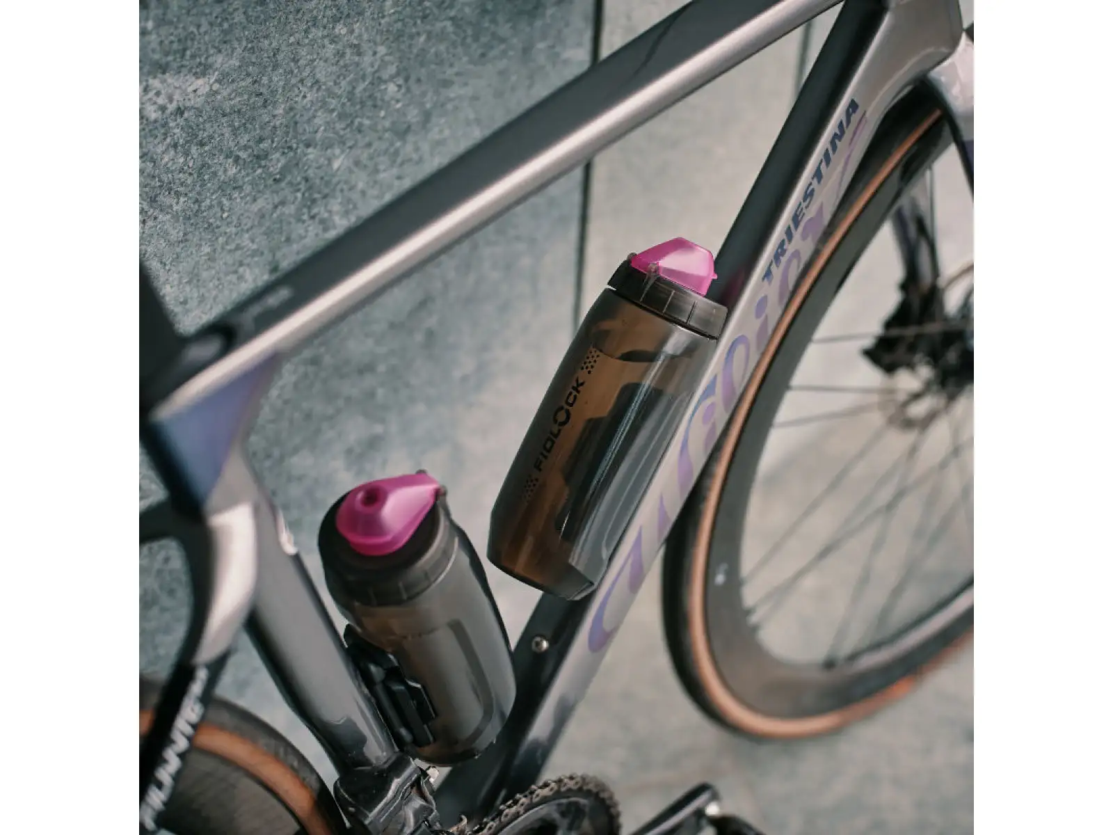 Fidlock kryt náustku Magenta