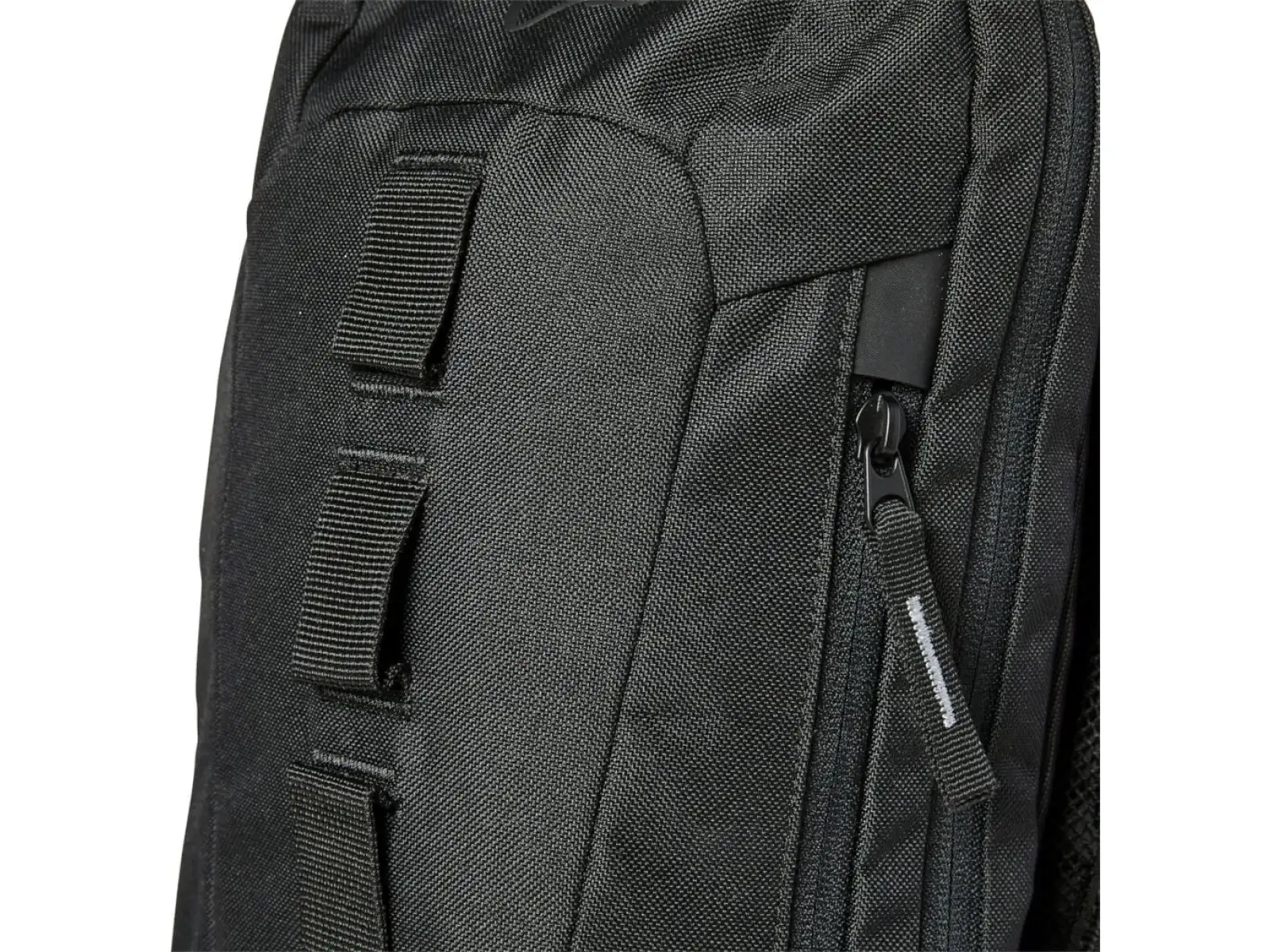 Fox Utility 6 l batoh s rezervoárom čierna