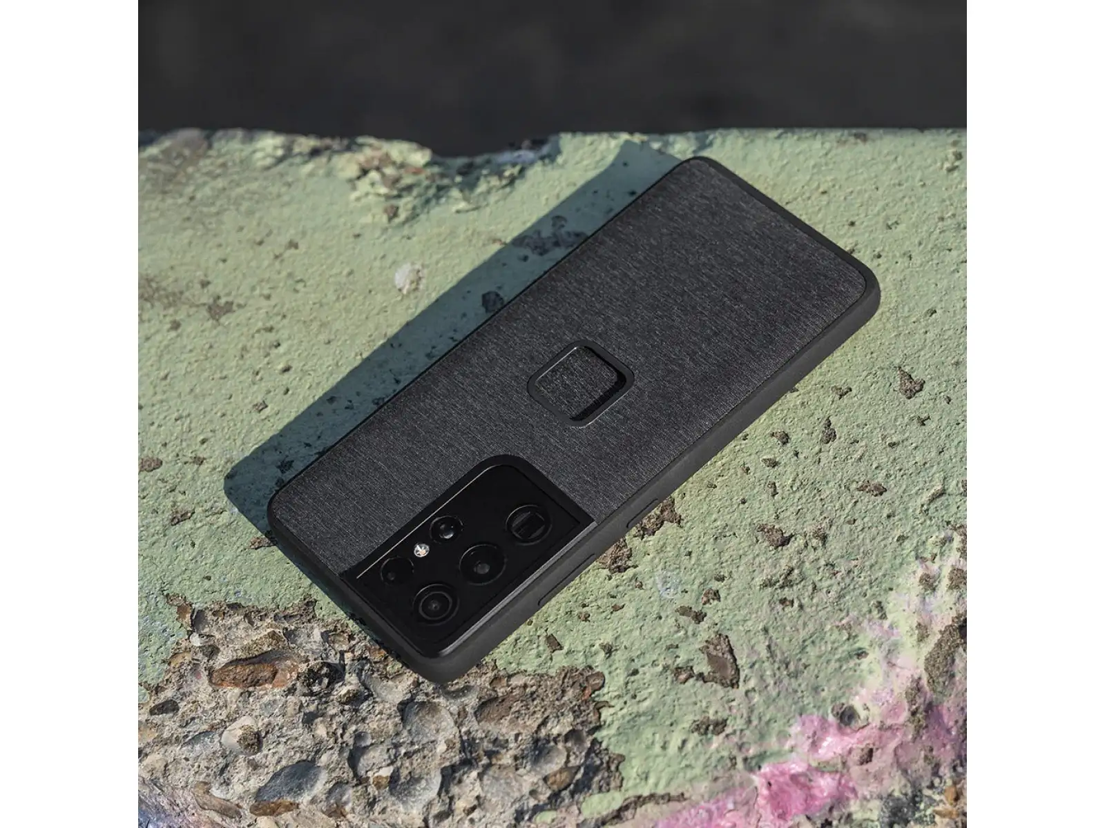 Peak Design Everyday kryt pre Samsung Galaxy S24 Charcoal