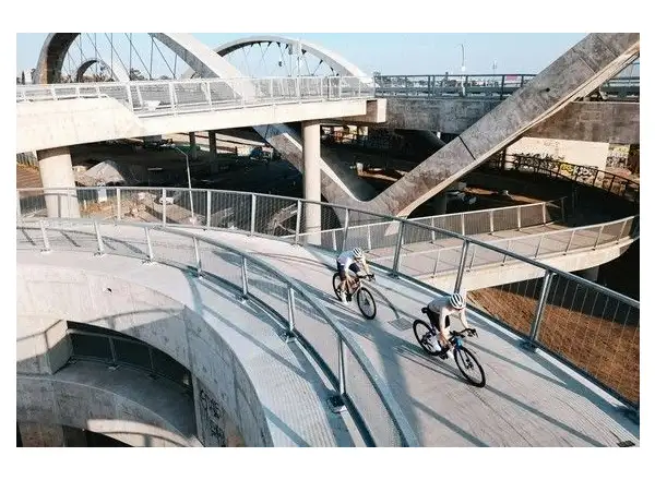 Cervélo Soloist Force AXS cestný bicykel Azure