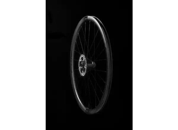 FFWD RYOT33 DT240 2:1 EXP cestné vypletené kolesá plášťové MattBlack Sram XDR orech