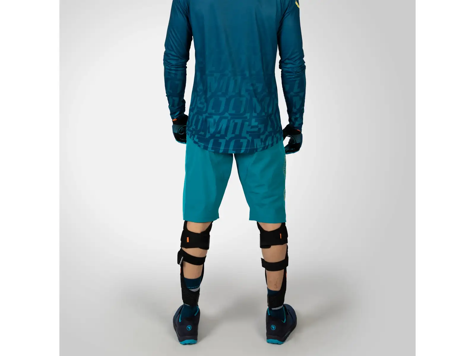 Endura MT500 D30 chrániče kolien čierna