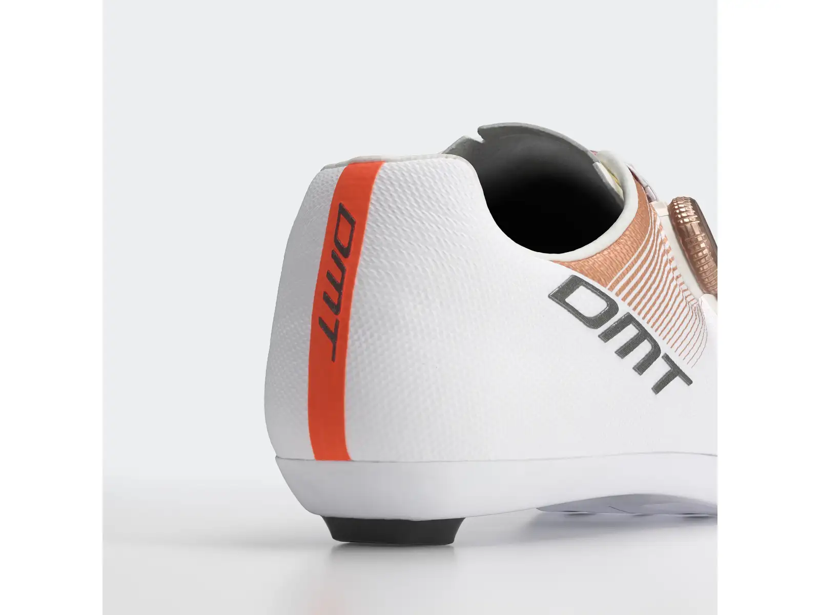 DMT KR0 EVO pánske cestné tretry White/Bronze