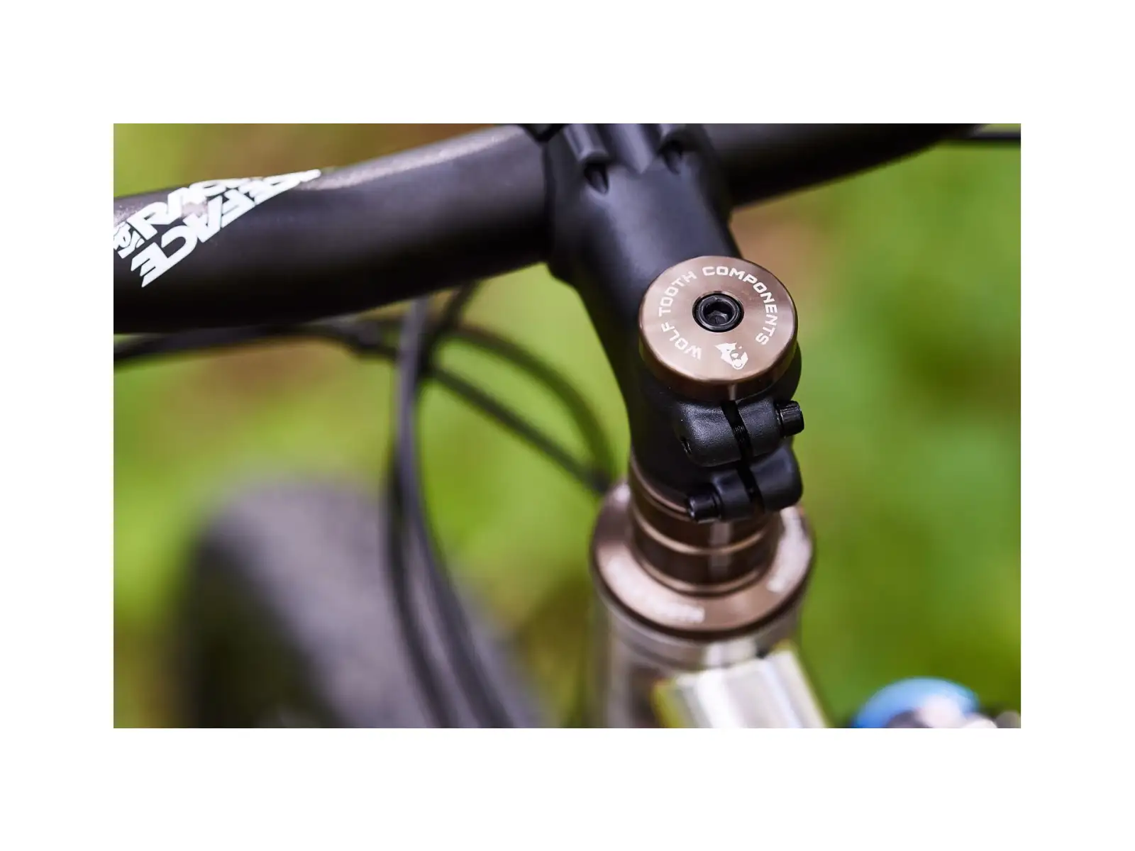 Wolf Tooth Ultralight viečko hlavového zloženia + 5 mm podložka espresso