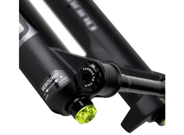 DVO Diamond D1 Boost 27,5" odpružená vidlica 37 mm offset Čierna
