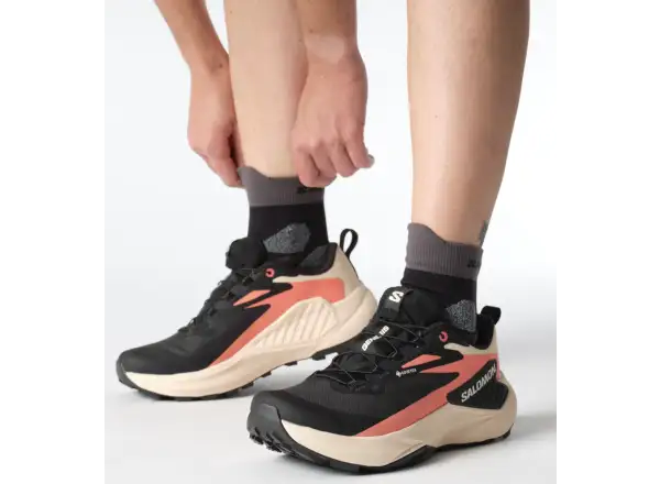 Salomon Genesis GTX dámska bežecká obuv Black/Tender
