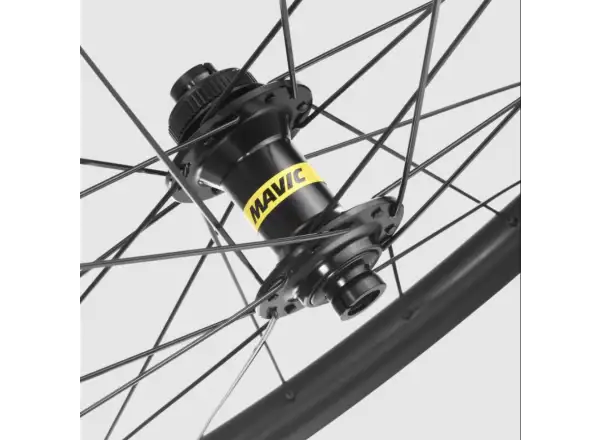 Mavic Cosmic S 42 Disc CL pár zapletených kol Shimano 11