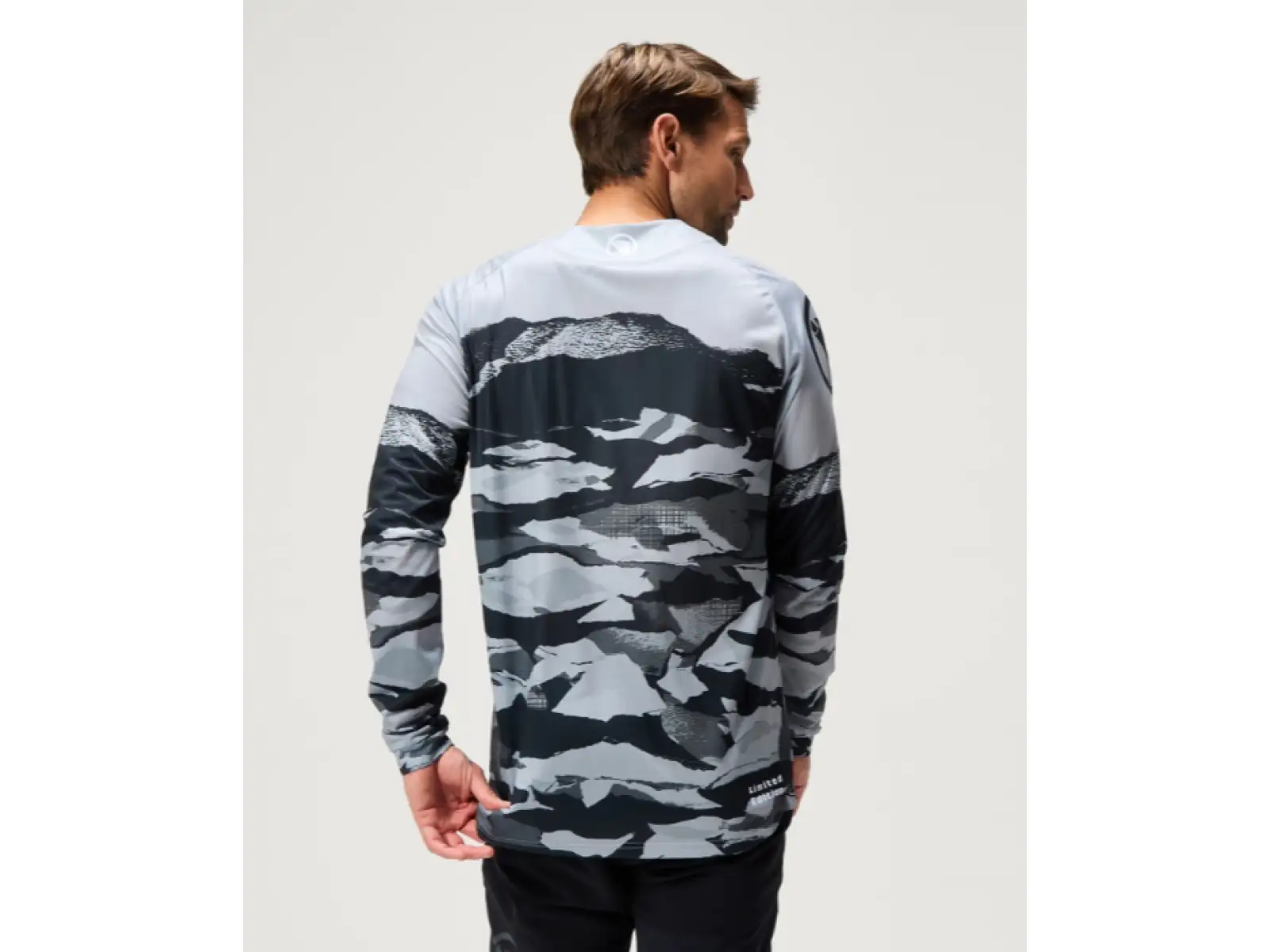 Endura LTD Mountain Camo pánsky dres dlhý rukáv Black