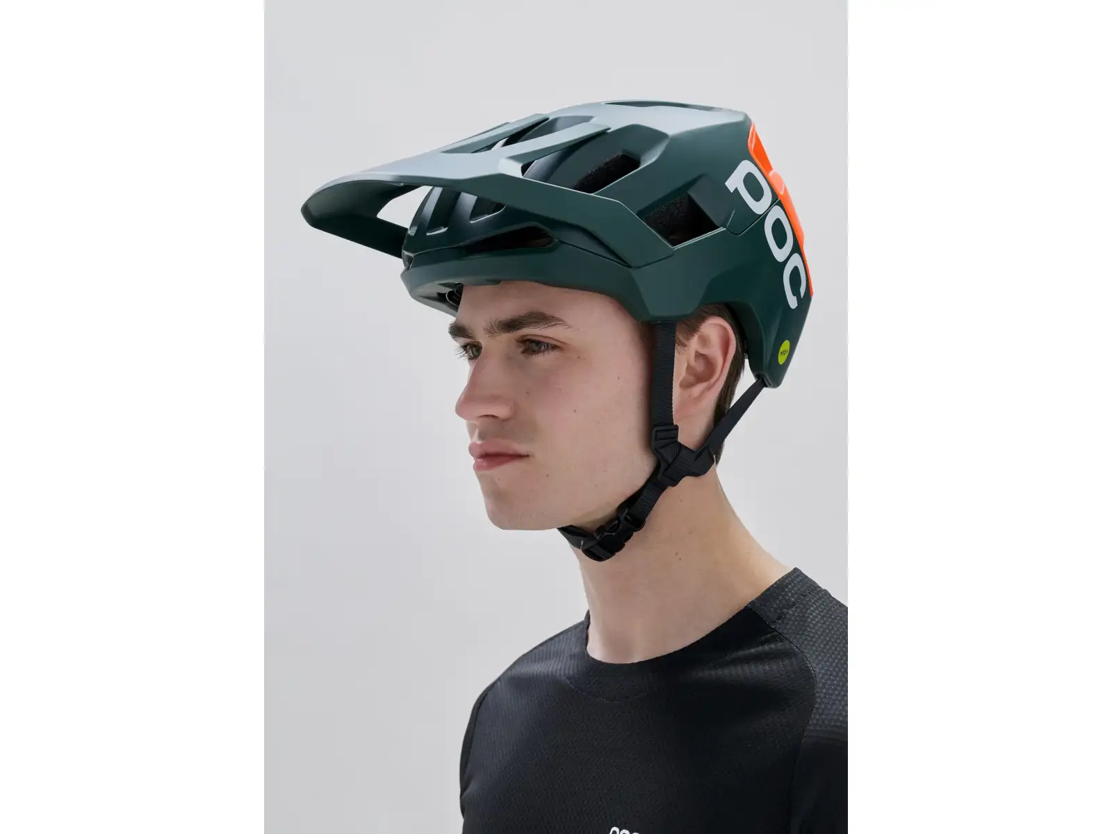 POC Kortal Race MIPS MTB prilba Pargasite Green Matt/Fluorescent Orange Matt