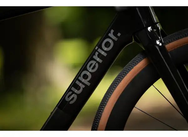 Superior XR 9.8 GR gravel bicykel Matte Carbon/Gloss Black