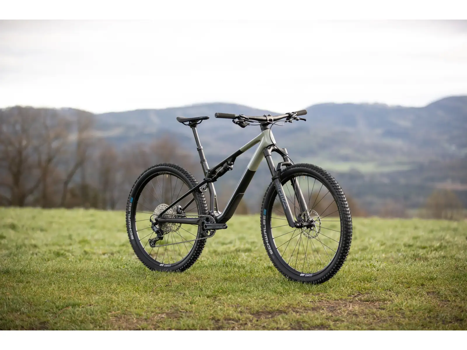 SuperiorSuperior XF 9.6 DC horský bicykel Matte Carbon/Grey