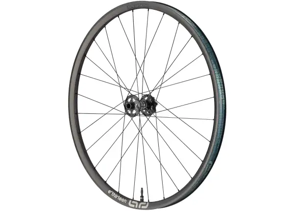 E-13 Sylvan Race Carbon Boost 27,5" predné pletené koleso čierne